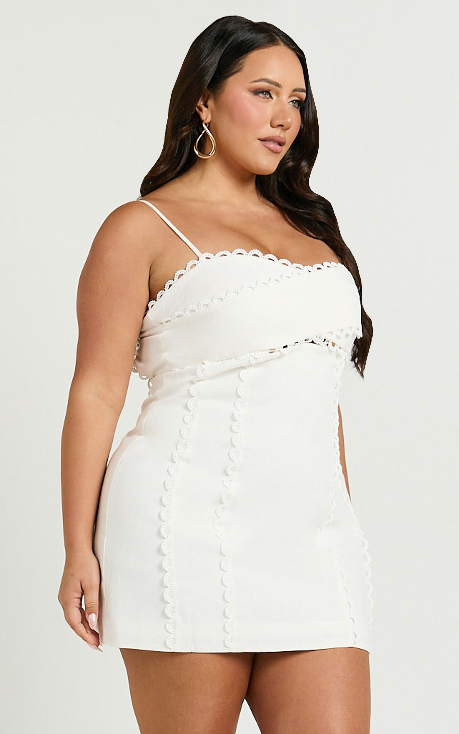 Gigi Mini Linen Dress - Sweetheart Tie Back Scallop Detail Dress in Off White